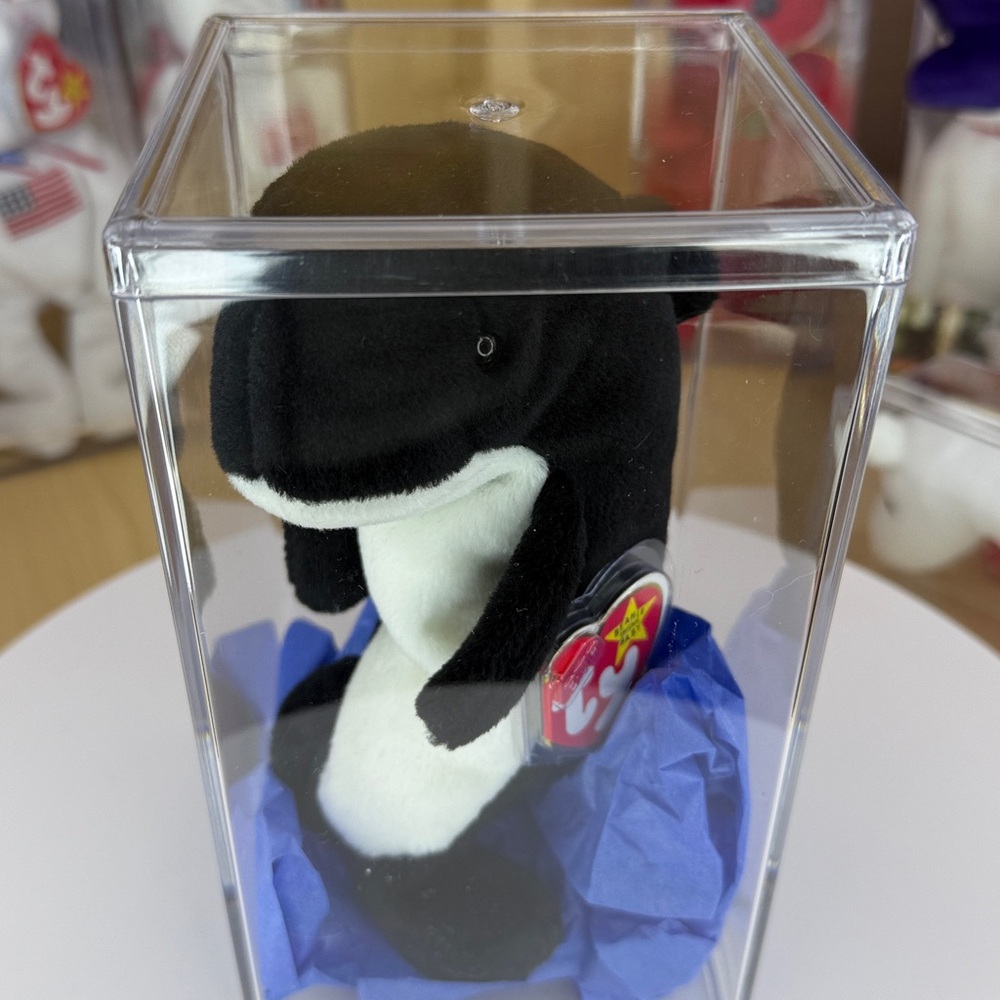 ❤️🐳RARE - Waves - "Echo" Mismatch/PVC/German Tag w/ 4.99 Sticker - MWMT